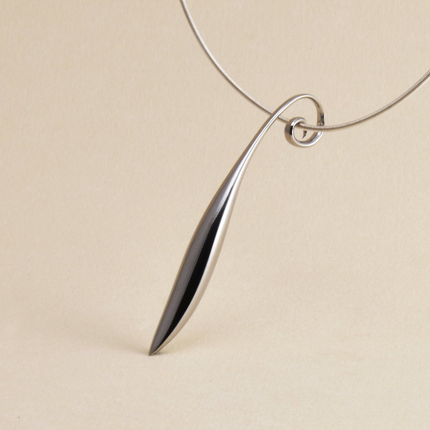 Pendant No.031